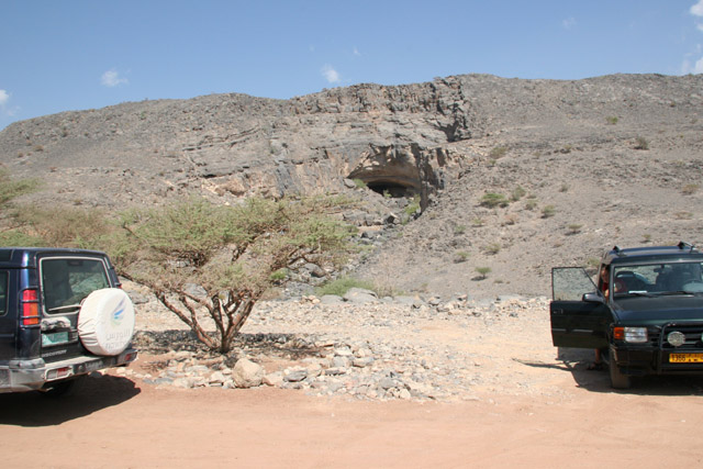Al Hooti Caves